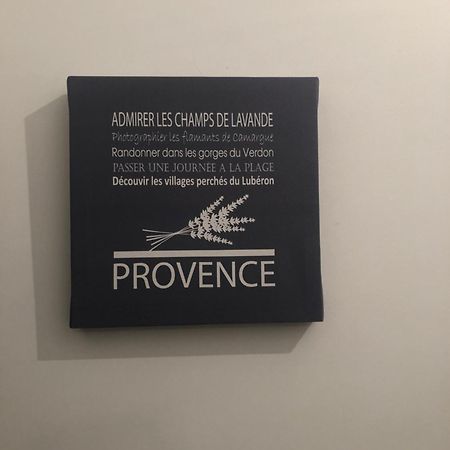 Villa La Lurette, Appartement Et Studio Saint-Etienne-les-Orgues Ngoại thất bức ảnh