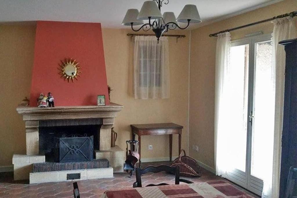 Villa La Lurette, Appartement Et Studio Saint-Etienne-les-Orgues Ngoại thất bức ảnh